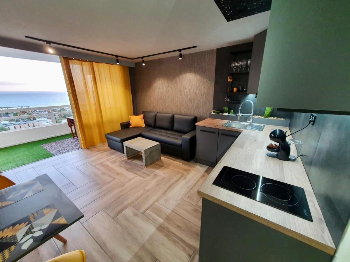 Stonefall Tenerife Americas Apartment